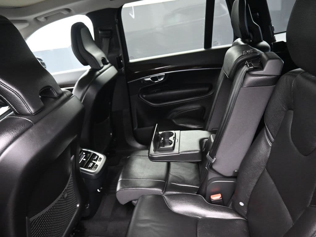 2019 Volvo XC90 T6 Momentum, photo 29 of 59