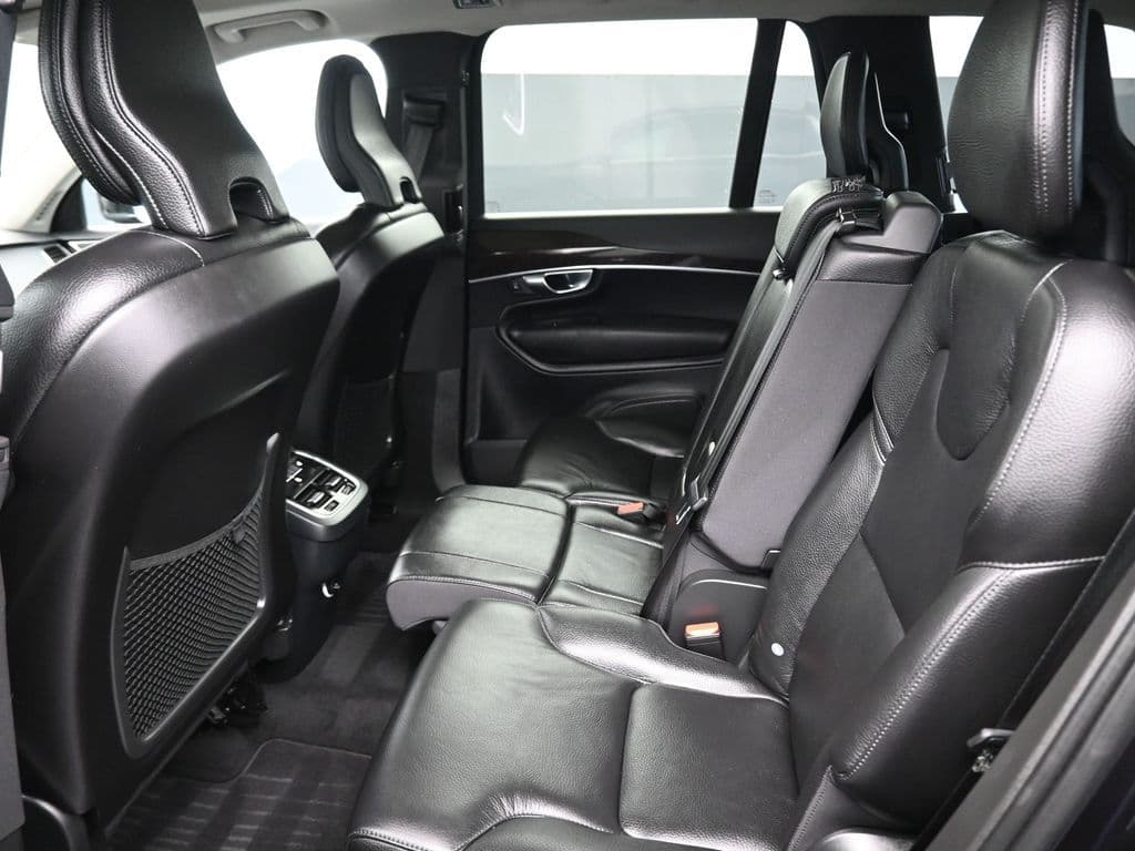 2019 Volvo XC90 T6 Momentum, photo 22 of 59