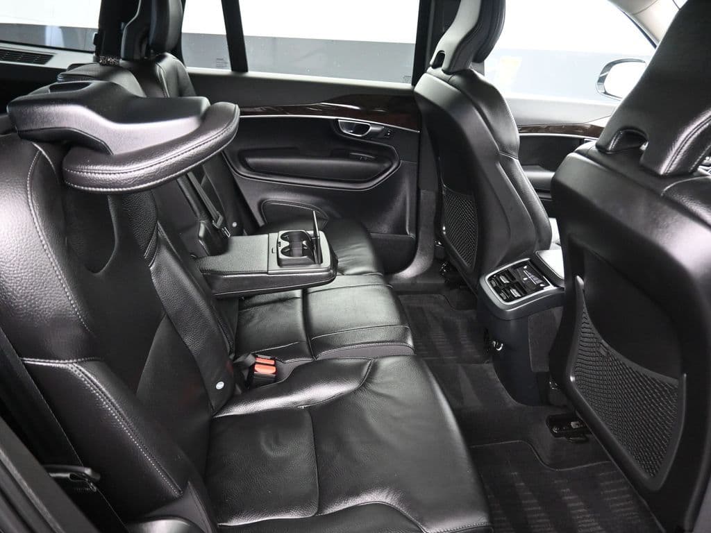 2019 Volvo XC90 T6 Momentum, photo 35 of 59