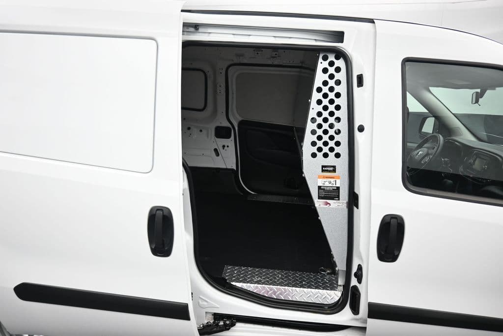 2021 RAM ProMaster City Tradesman, photo 25 of 42