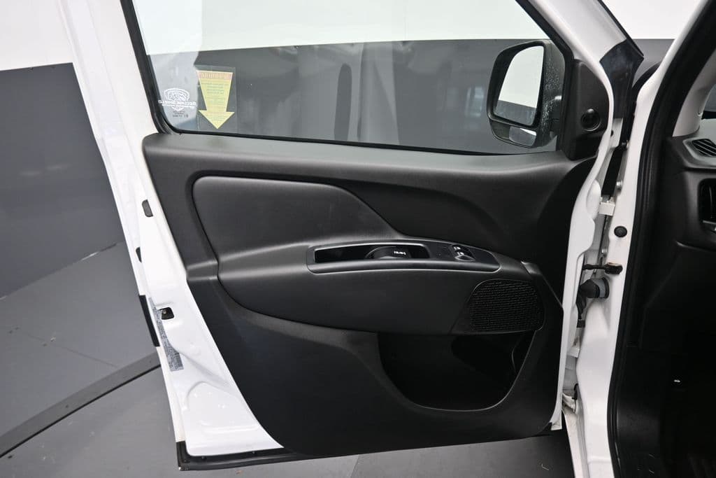 2021 RAM ProMaster City Tradesman, photo 9 of 42